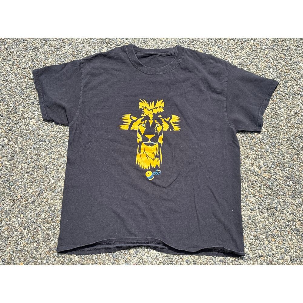 Jesus tee Lion Cross graphic Large casual shirt streetwear y2k Christian
